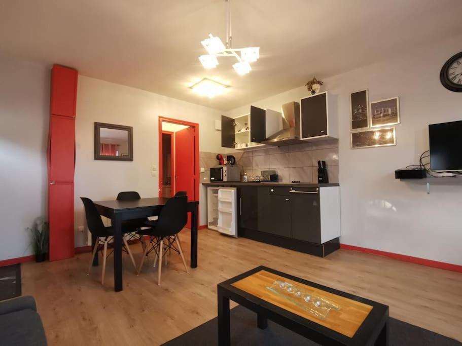 N1 F2 40M2 Avec Petit Jardin Apartment Herouville-Saint-Clair Luaran gambar