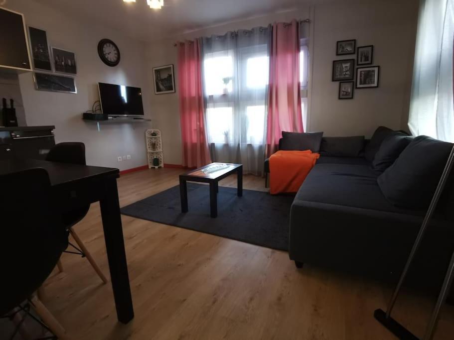 N1 F2 40M2 Avec Petit Jardin Apartment Herouville-Saint-Clair Luaran gambar